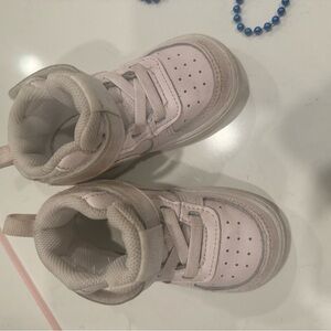 Kids Nike Pink High-Top Sneakers